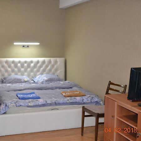 Apartment On Ikalto 8 Tbilisi Buitenkant foto